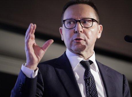 Στουρνάρας: «Η ελληνική οικονομία βρίσκεται σε θετική πορεία» Στουρνάρας: «Η ελληνική οικονομία βρίσκεται σε θετική πορεία»