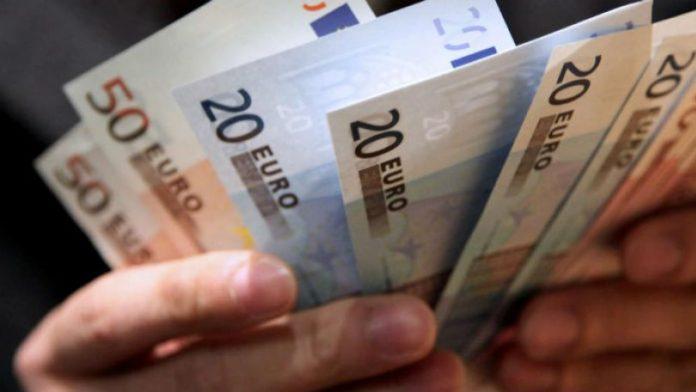 Επίδομα 400 ευρώ: Έως τη Δευτέρα 15/2 οι αιτήσεις Επίδομα 400 ευρώ: Έως τη Δευτέρα 15/2 οι αιτήσεις