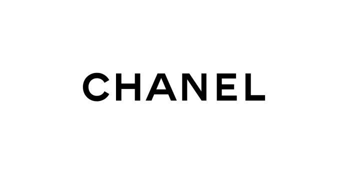 Η Chanel μετατρέπει τα «αόρατα παπούτσια» σε νέο σύμβολο πολυτέλειας Η Chanel μετατρέπει τα «αόρατα παπούτσια» σε νέο σύμβολο πολυτέλειας