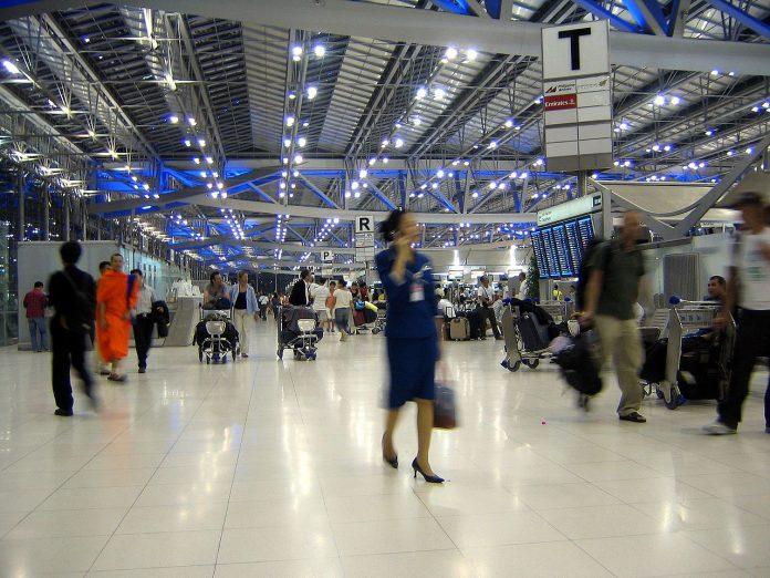 Η Μελβούρνη υποδέχθηκε την πρώτη διεθνή πτήση έπειτα από 5 μήνες περιορισμών λόγω της πανδημίας Η Μελβούρνη υποδέχθηκε την πρώτη διεθνή πτήση έπειτα από 5 μήνες περιορισμών λόγω της πανδημίας