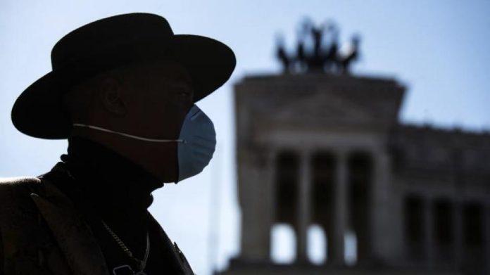 Κορωνοϊός: Πρώτος νεκρός από το γηροκομείο “Αττική” του Αγίου Παντελεήμονα Κορωνοϊός: Πρώτος νεκρός από το γηροκομείο “Αττική” του Αγίου Παντελεήμονα
