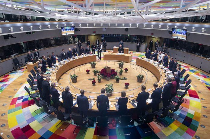 ΕΕ: Ο δημοσιονομικός προσανατολισμός της ευρωζώνης για το 2024, είναι το κεντρικό θέμα του Eurogroup ΕΕ: Ο δημοσιονομικός προσανατολισμός της ευρωζώνης για το 2024, είναι το κεντρικό θέμα του Eurogroup