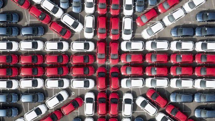Οι ταξινομήσεις αυτοκινήτων στο Ηνωμένο Βασίλειο μειώθηκαν κατά 6% τον Οκτώβριο Οι ταξινομήσεις αυτοκινήτων στο Ηνωμένο Βασίλειο μειώθηκαν κατά 6% τον Οκτώβριο