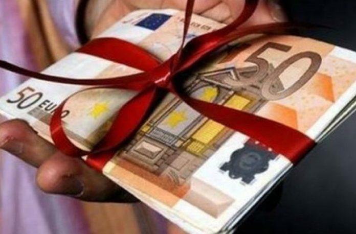Δώρο Πάσχα 2026: Γιατί δεν αυξάνεται παρά τον νέο κατώτατο μισθό