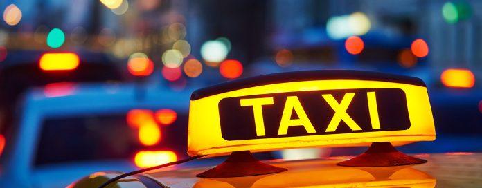 Παράλυση στις μετακινήσεις από τη 48ωρη απεργία ταξί και σύγκρουση για την υποχρεωτική ηλεκτροκίνηση Παράλυση στις μετακινήσεις από τη 48ωρη απεργία ταξί και σύγκρουση για την υποχρεωτική ηλεκτροκίνηση