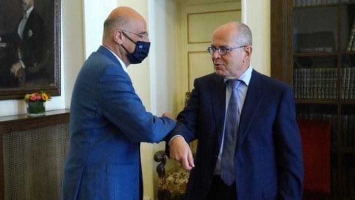 Η κατάσταση στην Ανατολική Μεσόγειο στο επίκεντρο της συνάντησης του Ν. Δένδια με τον πρέσβη του Ισραήλ Η κατάσταση στην Ανατολική Μεσόγειο στο επίκεντρο της συνάντησης του Ν. Δένδια με τον πρέσβη του Ισραήλ