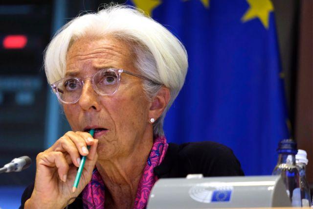 Bloomberg: Η ΕΚΤ έτοιμη να ρίξει κι άλλα πυρομαχικά στη μάχη για την ανάκαμψη Bloomberg: Η ΕΚΤ έτοιμη να ρίξει κι άλλα πυρομαχικά στη μάχη για την ανάκαμψη