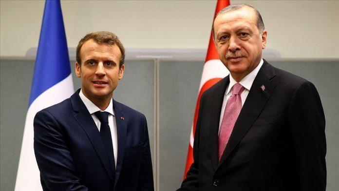 O Πρόεδρος της Γαλλίας δηλώνει έτοιμος για διάλογο με την Τουρκία, εφόσον σέβεται το διεθνές δίκαιο O Πρόεδρος της Γαλλίας δηλώνει έτοιμος για διάλογο με την Τουρκία, εφόσον σέβεται το διεθνές δίκαιο