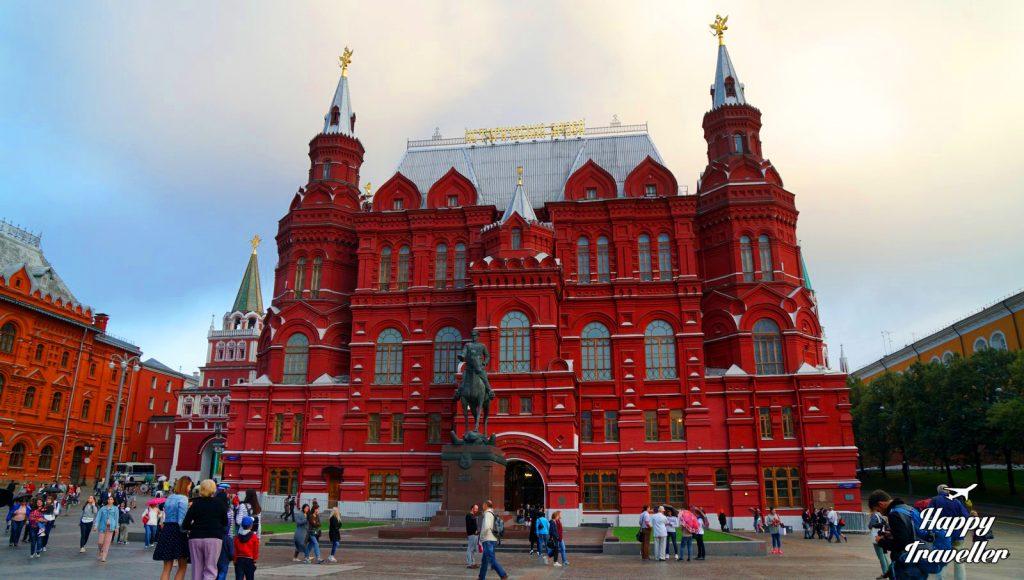 Η Μόσχα διευρύνει τη λίστα αξιωματούχων της ΕΕ που δεν επιτρέπεται να εισέλθουν στη Ρωσία
