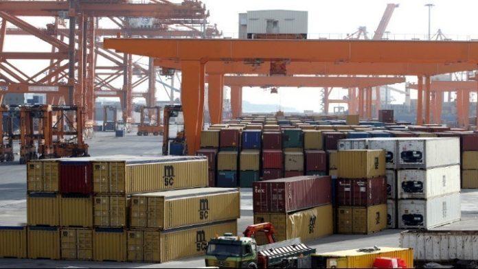 Με θετικό πρόσημο οι ελληνικές εξαγωγές τον Ιούλιο Με θετικό πρόσημο οι ελληνικές εξαγωγές τον Ιούλιο