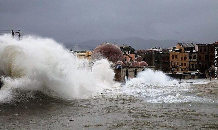Συνεχίζεται η κακοκαιρία σε διάφορες περιοχές της χώρας Συνεχίζεται η κακοκαιρία σε διάφορες περιοχές της χώρας