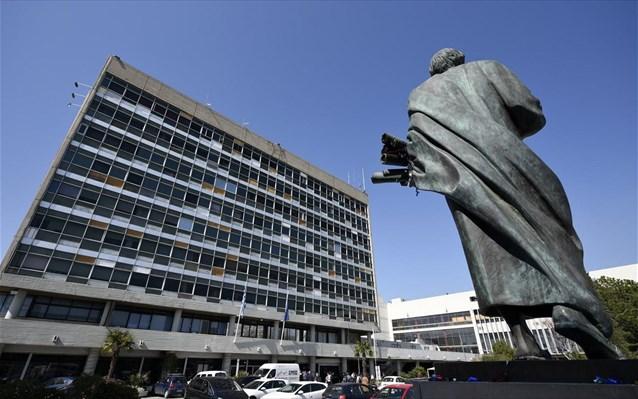Αποκλειστικά τηλεκπαίδευση στο ΑΠΘ από σήμερα σε εφαρμογή των μέτρων του επιπέδου 4 Αποκλειστικά τηλεκπαίδευση στο ΑΠΘ από σήμερα σε εφαρμογή των μέτρων του επιπέδου 4