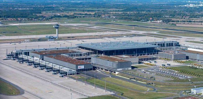 Kι όμως! Οι Γερμανοί εγκαινιάζουν την Κυριακή το νέο αεροδρόμιο του Βερολίνου παρά την πανδημία Kι όμως! Οι Γερμανοί εγκαινιάζουν την Κυριακή το νέο αεροδρόμιο του Βερολίνου παρά την πανδημία