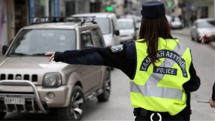 Η μισή Ελλάδα οδηγεί στην Αττική και οι αριθμοί τρομάζουν Η μισή Ελλάδα οδηγεί στην Αττική και οι αριθμοί τρομάζουν