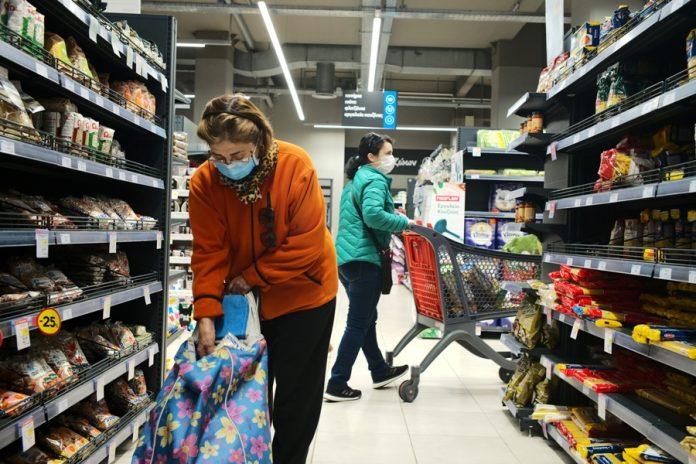Σούπερ μάρκετ: Σε ποια προϊόντα έρχονται αυξήσεις ”φωτιά” τις επόμενες εβδομάδες; Σούπερ μάρκετ: Σε ποια προϊόντα έρχονται αυξήσεις ”φωτιά” τις επόμενες εβδομάδες;