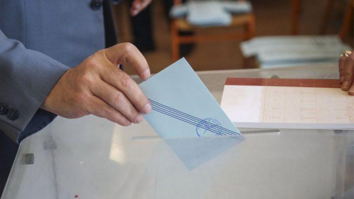 Δημοσκόπηση MRB: Που εντοπίζεται η διαφορά ΝΔ – ΣΥΡΙΖΑ; Δημοσκόπηση MRB: Που εντοπίζεται η διαφορά ΝΔ – ΣΥΡΙΖΑ;