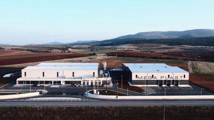 Megaplast: Εγκαίνια της νέας βιομηχανικής μονάδας της στη Θήβα Megaplast: Εγκαίνια της νέας βιομηχανικής μονάδας της στη Θήβα