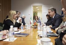 Συνάντηση του Πρωθυπουργού Κυριάκου Μητσοτάκη με την Πρωθυπουργό της Ιταλίας Giorgia Meloni Συνάντηση του Πρωθυπουργού Κυριάκου Μητσοτάκη με την Πρωθυπουργό της Ιταλίας Giorgia Meloni
