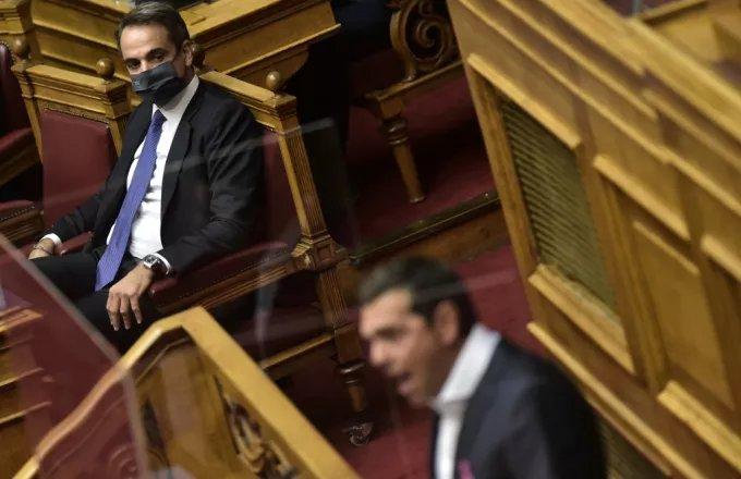LIVE από την Βουλή η συζήτηση των πολιτικών αρχηγών LIVE από την Βουλή η συζήτηση των πολιτικών αρχηγών