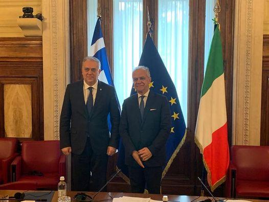 Τάκης Θεοδωρικάκος: «Κοινό μέτωπο Ελλάδας – Ιταλίας για την αντιμετώπιση της παράνομης μετανάστευσης και του οργανωμένου εγκλήματος» Τάκης Θεοδωρικάκος: «Κοινό μέτωπο Ελλάδας – Ιταλίας για την αντιμετώπιση της παράνομης μετανάστευσης και του οργανωμένου εγκλήματος»