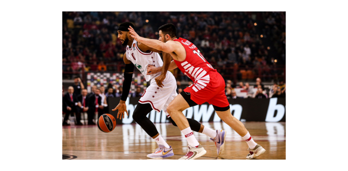 Euroleague: Πίτερς, Γούοκαπ κι άμυνα «έπνιξαν» την Αρμάνι κι ο Ολυμπιακός πάτησε στην κορυφή Euroleague: Πίτερς, Γούοκαπ κι άμυνα «έπνιξαν» την Αρμάνι κι ο Ολυμπιακός πάτησε στην κορυφή