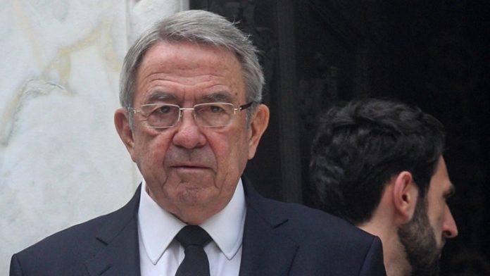 Πικραμένος και Μενδώνη θα εκπροσωπήσουν την κυβέρνηση στην κηδεία του τέως βασιλιά Κωνσταντίνου Πικραμένος και Μενδώνη θα εκπροσωπήσουν την κυβέρνηση στην κηδεία του τέως βασιλιά Κωνσταντίνου