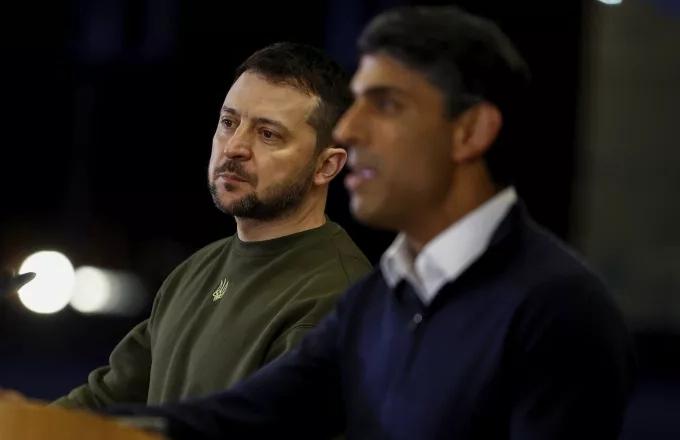 Την Κριμαία ετοιμάζεται να «χτυπήσει» η Ουκρανία με τη βοήθεια της Μεγάλης Βρετανίας! Την Κριμαία ετοιμάζεται να «χτυπήσει» η Ουκρανία με τη βοήθεια της Μεγάλης Βρετανίας!
