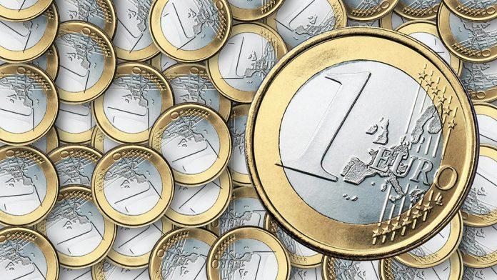 Αγορά συναλλάγματος: Πώς κινήθηκαν τα κορυφαία νομίσματα σε σχέση με το ευρώ (14/08) Το ευρώ ενισχύεται 0,08%, στα 1,0983 δολάρια