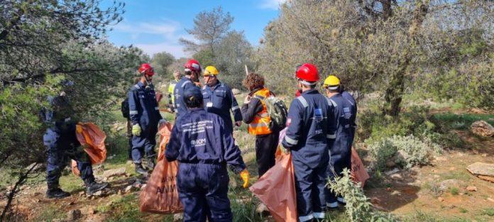 Βούλτεψη και Αμυράς: Μαζί στο Σχιστό για την προστασία του περιβάλλοντος Βούλτεψη και Αμυράς: Μαζί στο Σχιστό για την προστασία του περιβάλλοντος
