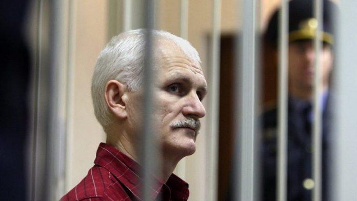 Άλες Μπιαλιάτσκι μετά το Νόμπελ Ειρήνης η φυλακή Άλες Μπιαλιάτσκι μετά το Νόμπελ Ειρήνης η φυλακή