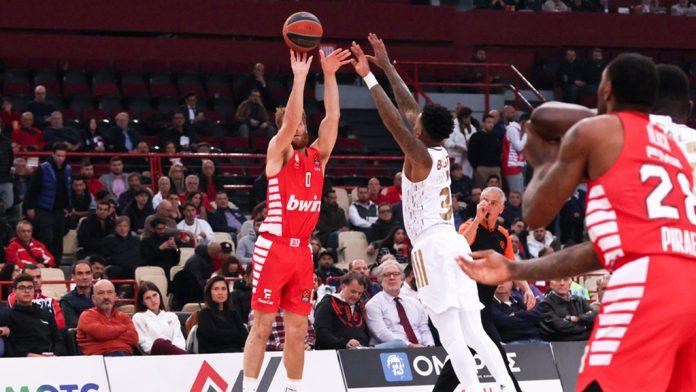 Euroleague: Ολυμπιακός και Ρεάλ σφράγισαν το πλεονέκτημα έδρας στα play-off Euroleague: Ολυμπιακός και Ρεάλ σφράγισαν το πλεονέκτημα έδρας στα play-off