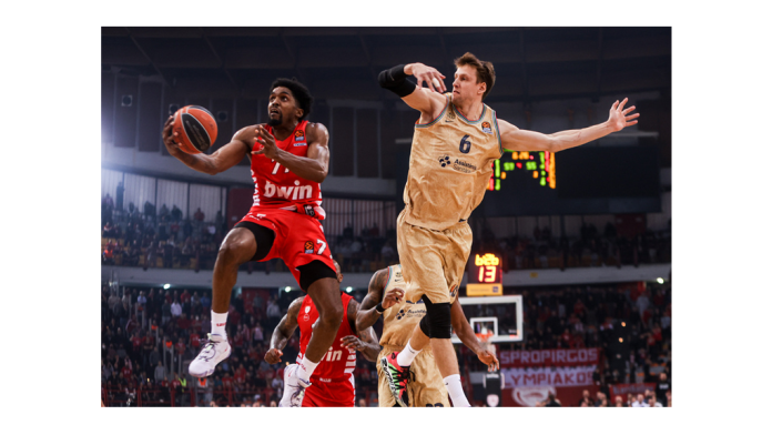 Euroleague: Ολυμπιακός-Μπαρτσελόνα 77-70 Euroleague: Ολυμπιακός-Μπαρτσελόνα 77-70