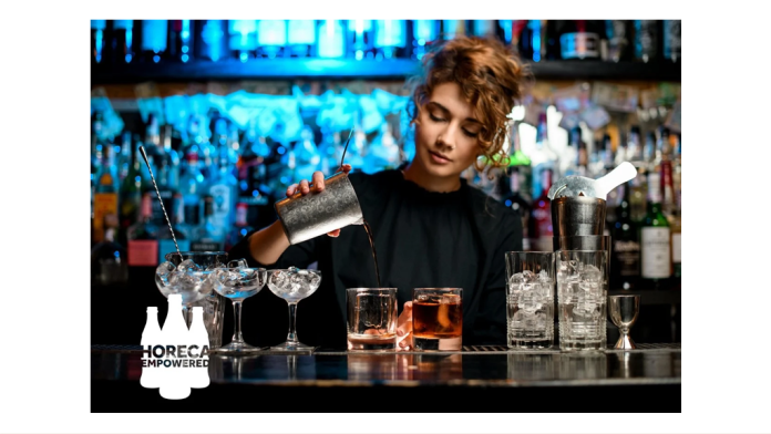 Το HORECA EMPOWERED της COCA-COLA 3Ε ταξιδεύει στο Ηράκλειο Το HORECA EMPOWERED της COCA-COLA 3Ε ταξιδεύει στο Ηράκλειο