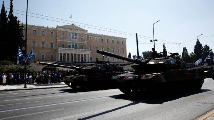 Μεγαλειώδης η στρατιωτική παρέλαση για την 25η Μαρτίου Μεγαλειώδης η στρατιωτική παρέλαση για την 25η Μαρτίου