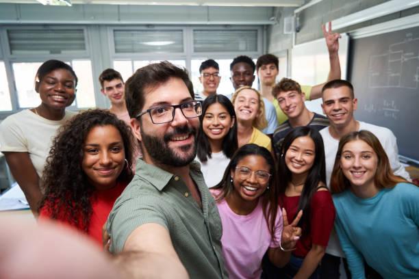 Οι νέες ακαδημίες Erasmus+ μπροστά ένα ακόμη βήμα! Οι νέες ακαδημίες Erasmus+ μπροστά ένα ακόμη βήμα!
