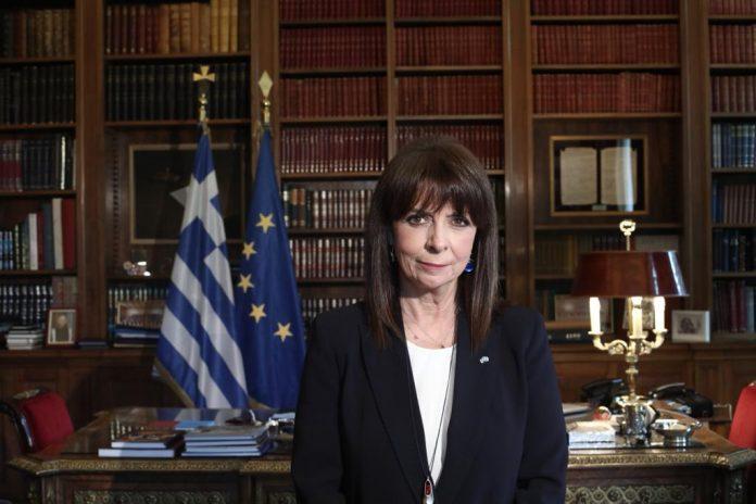 Μήνυμα της ΠτΔ: «Πυξίδα οι αξίες των προγόνων μας» Μήνυμα της ΠτΔ: «Πυξίδα οι αξίες των προγόνων μας»