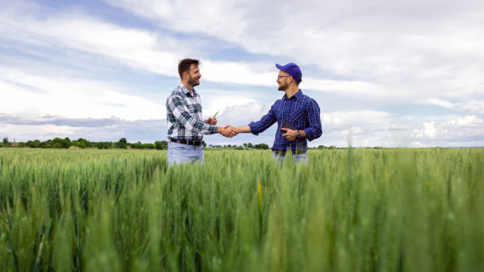 Στην CNH Industrial η ελληνική startup Augmenta Agriculture Technologies Στην CNH Industrial η ελληνική startup Augmenta Agriculture Technologies