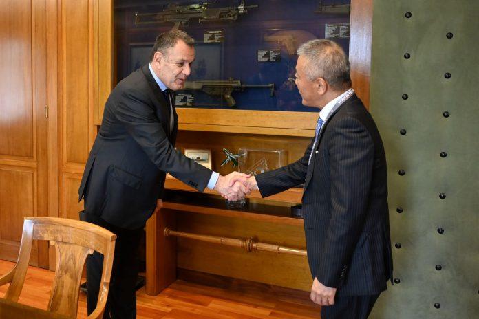 Συνάντηση ΥΕΘΑ με τον Πρέσβη της Ιαπωνίας Συνάντηση ΥΕΘΑ με τον Πρέσβη της Ιαπωνίας