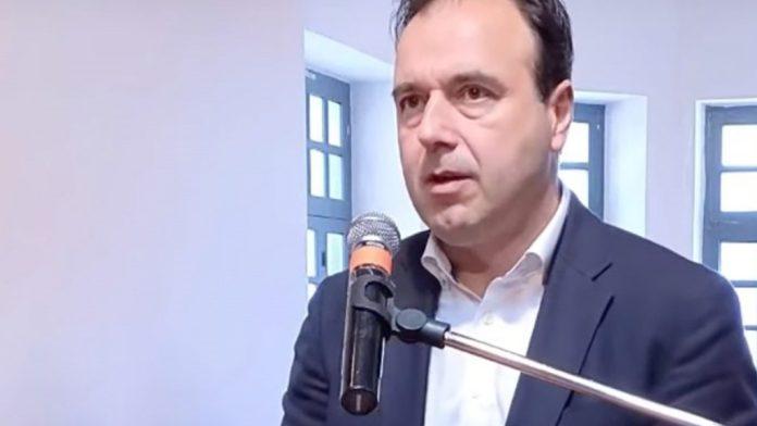 Δ. Παπαστεργίου: Για πρώτη φορά η τεχνητή νοημοσύνη μπαίνει στο Δημόσιο