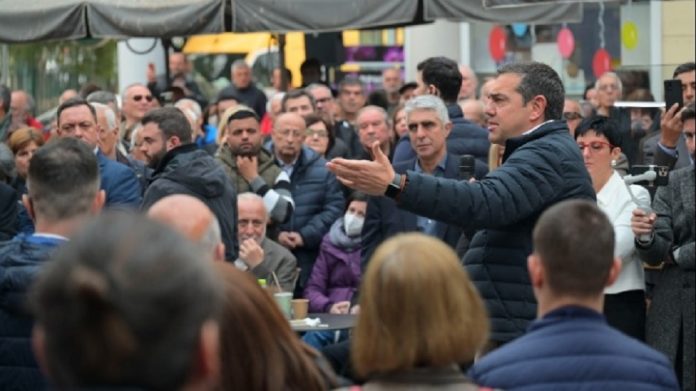 Τσίπρας: «Θα έρθουμε για να ελαφρύνουμε τη μεσαία τάξη» Τσίπρας: «Θα έρθουμε για να ελαφρύνουμε τη μεσαία τάξη»