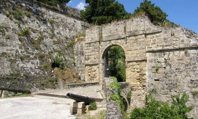 Αποκαθίσταται και αναδεικνύεται το Κάστρο Ζακύνθου