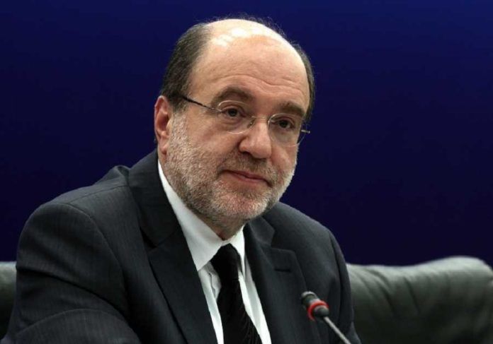 Aλεξιάδης: «Oι δημοσκοπικές εταιρίες να κρατούν μικρό καλάθι» Aλεξιάδης: «Oι δημοσκοπικές εταιρίες να κρατούν μικρό καλάθι»