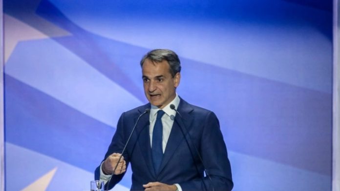 Μητσοτάκης: «Δεν θα ξαναδεχθεί ο ελληνικός λαός λανθασμένες συνταγές» Μητσοτάκης: «Δεν θα ξαναδεχθεί ο ελληνικός λαός λανθασμένες συνταγές»
