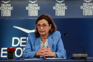 <img src="Νιόβη-Ρίγκου.jpg" alt="μένουν-πολλά-να-γίνουν">