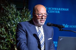 <img src="Ο-αειφόρος-ελαιώνας-της-Λέσβου-στη-σχολή-Δημόσιας-Υγείας-του-YALE-1.jpg" alt="ο-αειφόρος-ελαιώνας-της-λέσβου">