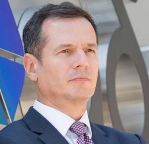<img src="Πρόεδρος-και-Διευθύνων-Σύμβουλος-του-ΑΔΜΗΕ-κ.-Μάνος-Μανουσάκης.jpg" alt="η-πορεία-ωρίμανσης-του-θεσμικού">