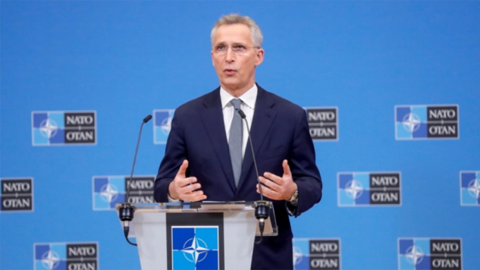 Στόλτενμπεργκ: «Η διακοπή της στρατιωτικής βοήθειας προς το Κίεβο θα παρατείνει τον πόλεμο, δεν θα τον τερματίσει» Στόλτενμπεργκ: «Η διακοπή της στρατιωτικής βοήθειας προς το Κίεβο θα παρατείνει τον πόλεμο, δεν θα τον τερματίσει»