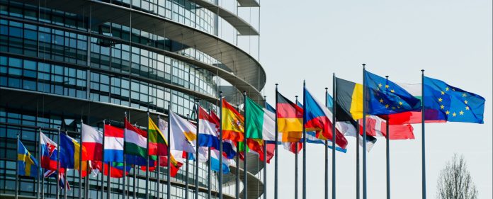 Η Ευρώπη συνεδριάζει στη Μολδαβία στέλνοντας ηχηρό μήνυμα στη Ρωσία Η Ευρώπη συνεδριάζει στη Μολδαβία στέλνοντας ηχηρό μήνυμα στη Ρωσία
