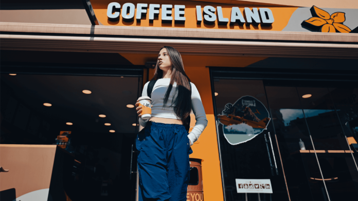 Η Coffee Island υποστηρίζει την καμπάνια «Μίλα Τώρα» (video) Η Coffee Island υποστηρίζει την καμπάνια «Μίλα Τώρα» (video)