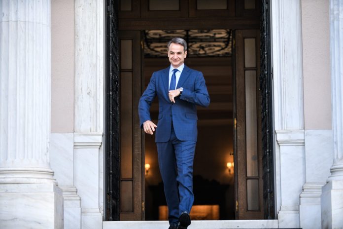 Το μήνυμα Μητσοτάκη, εντός κι εκτός ΝΔ, με φόντο τις υποθέσεις Πατούλη και Μηταράκη Το μήνυμα Μητσοτάκη, εντός κι εκτός ΝΔ, με φόντο τις υποθέσεις Πατούλη και Μηταράκη